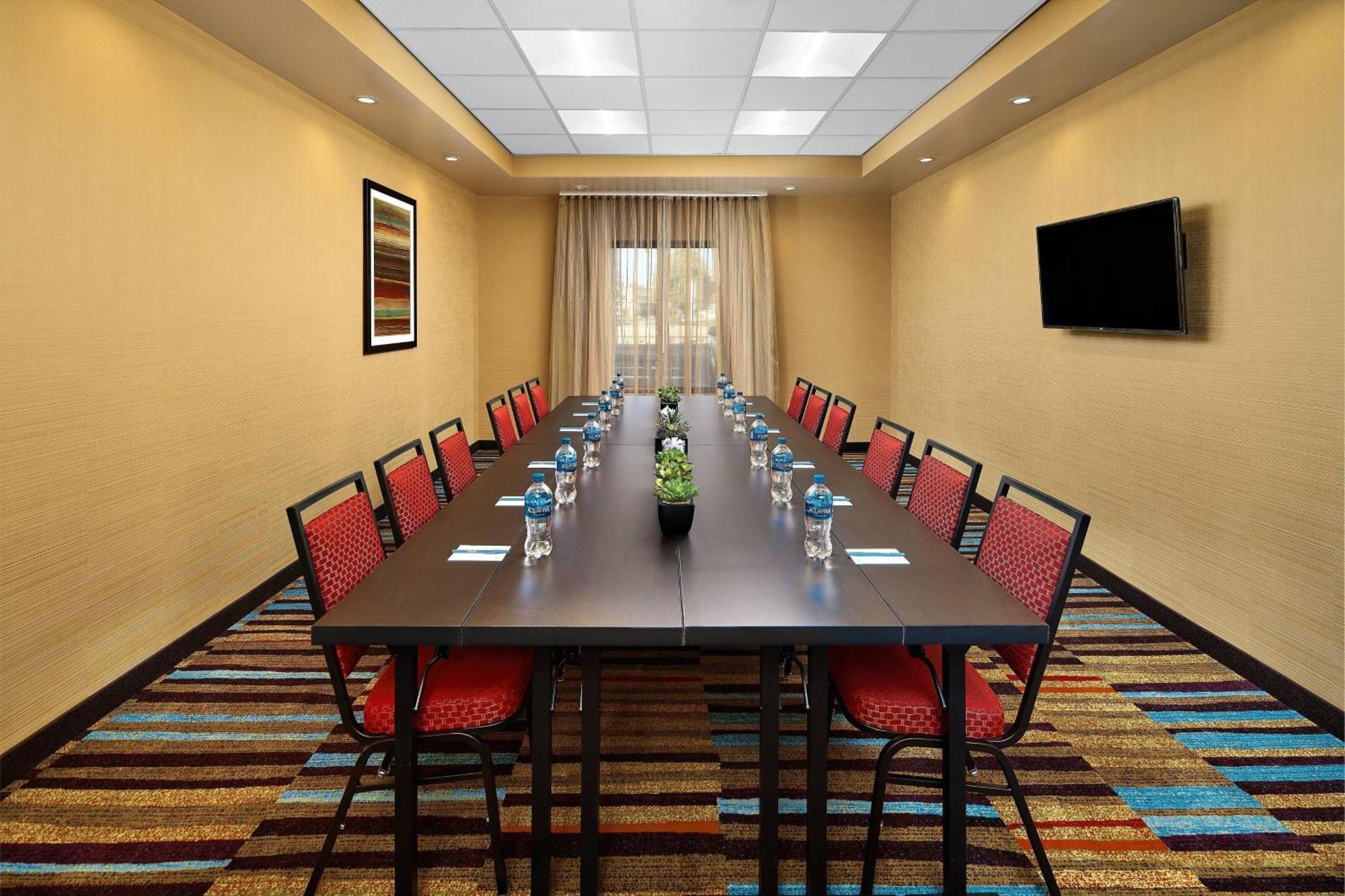 Fairfield Inn & Suites By Marriott Fresno Yosemite International Airport Exteriör bild
