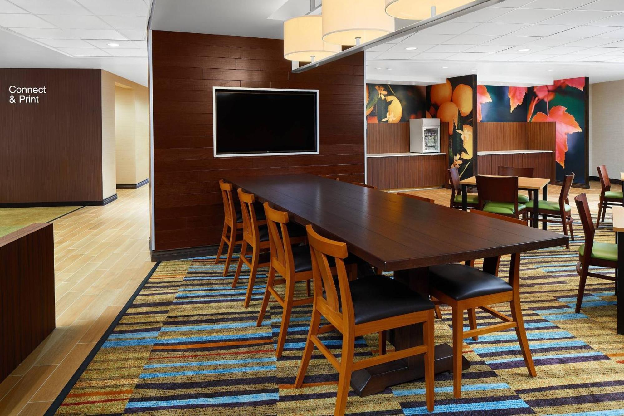 Fairfield Inn & Suites By Marriott Fresno Yosemite International Airport Exteriör bild